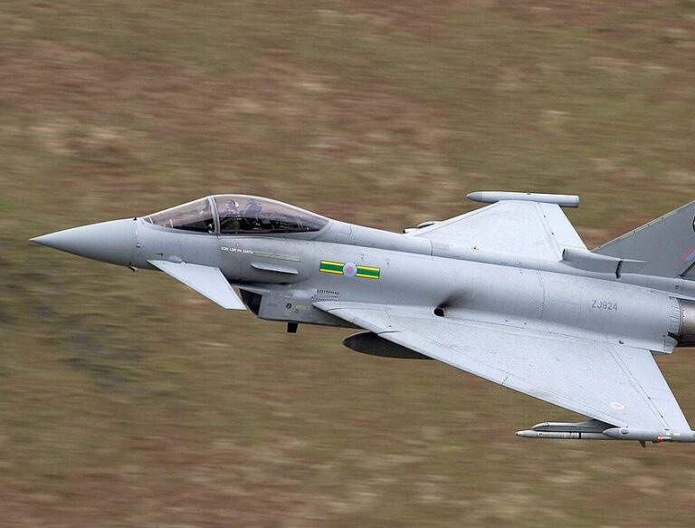 Typhoon-Eurofighter.Defencebuyer.com