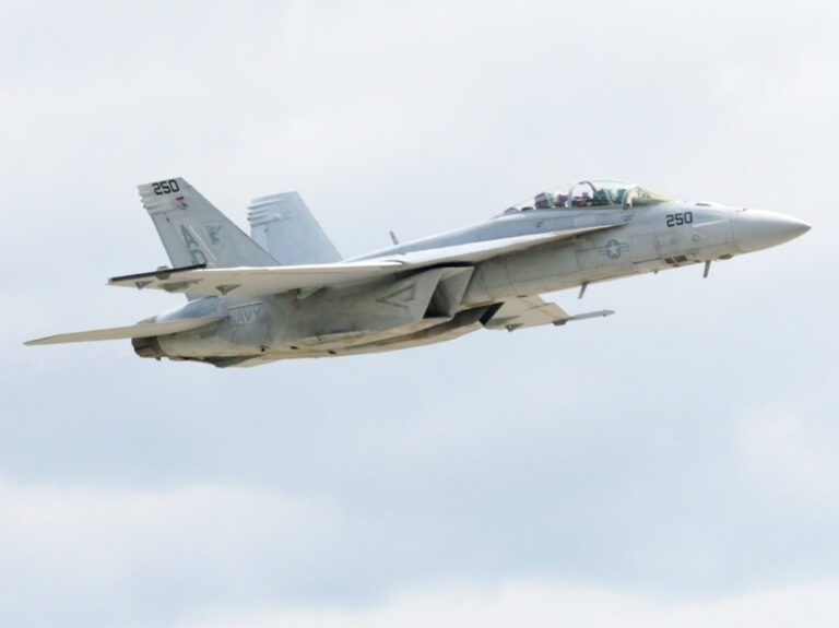 Boeing Relocates FA-18 Service Life Modification Work-photo by Boeing-Defence Buyer.com