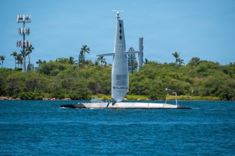 Saildrone Surveyor class unmanned surface vessel integrated with JAGM dual launcher - defencebuyer.com