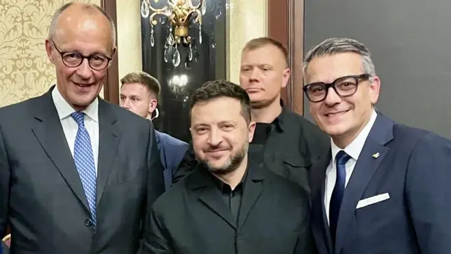 HENSOLDT CEO Oliver Dörre with German Chancellor Friedrich Merz and Ukrainian President Volodymyr Zelenskyy during the visit. - defencebuyer.com